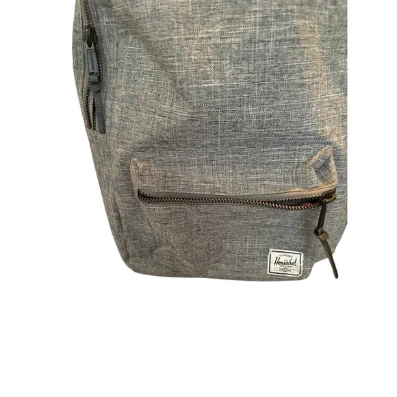 Herschel Classic Backpack , Gray Crosshatch, Preowned - Picture 6 of 6